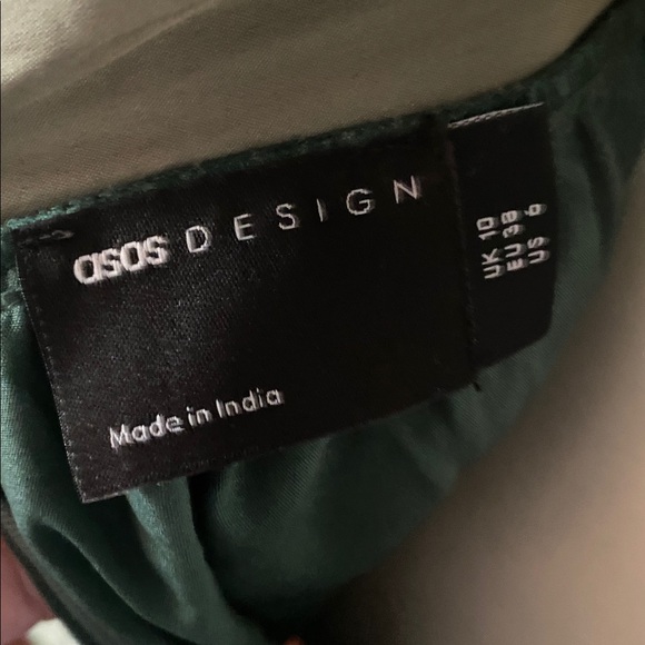 ASOS  design size 6 cut out dress ties and zips in back - Picture 9 of 11